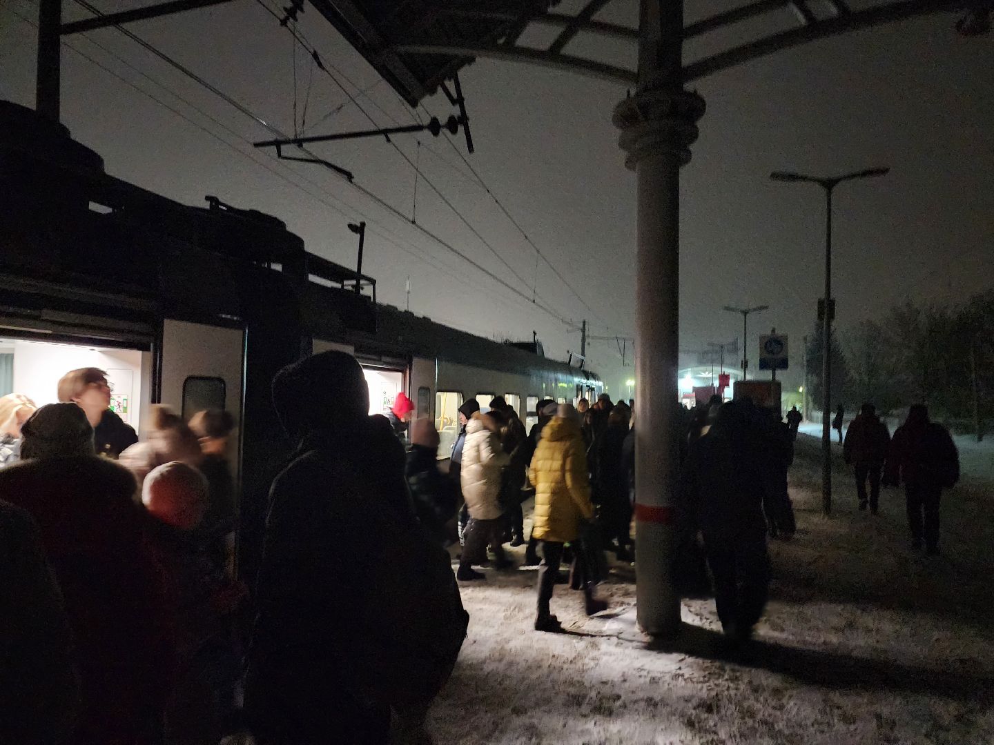 чп, сход поезда, движение поездов,волоколамск,