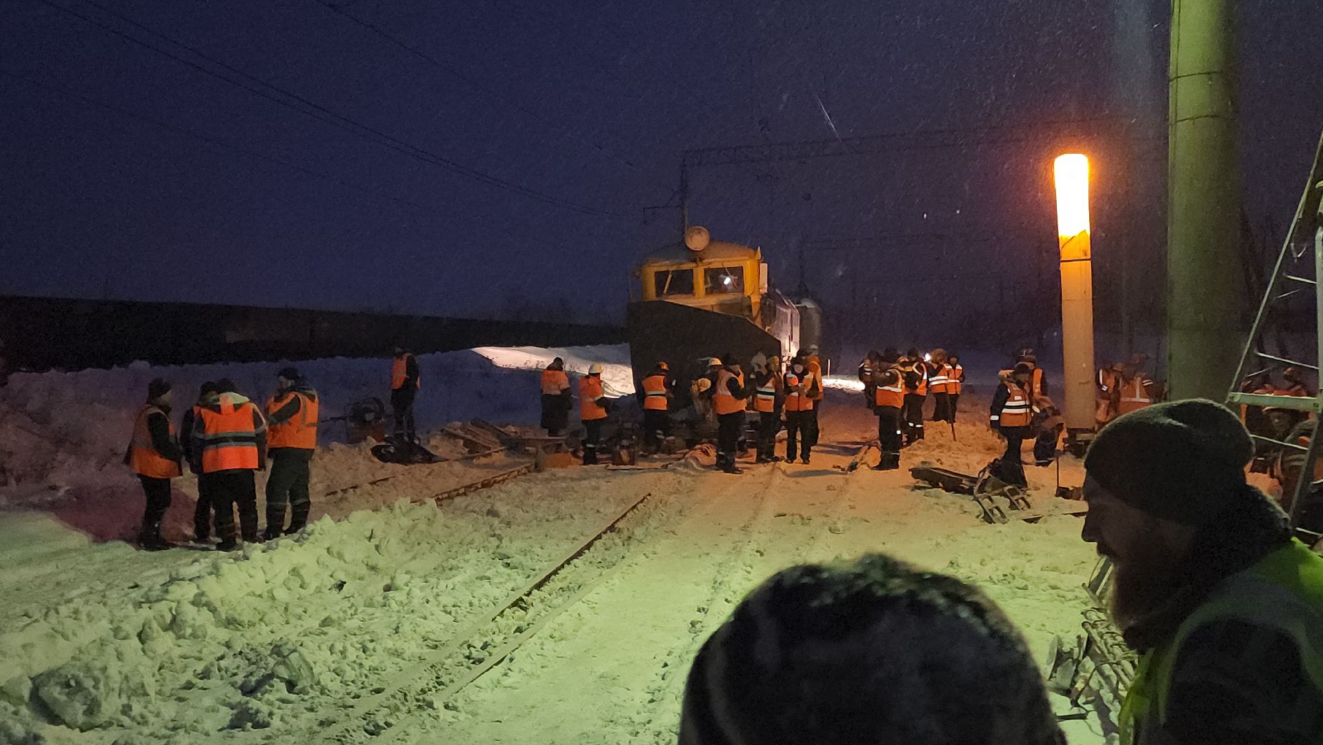 волоколамск, железная дорога, железнодорожная станция, железнодорожные пути, чп,