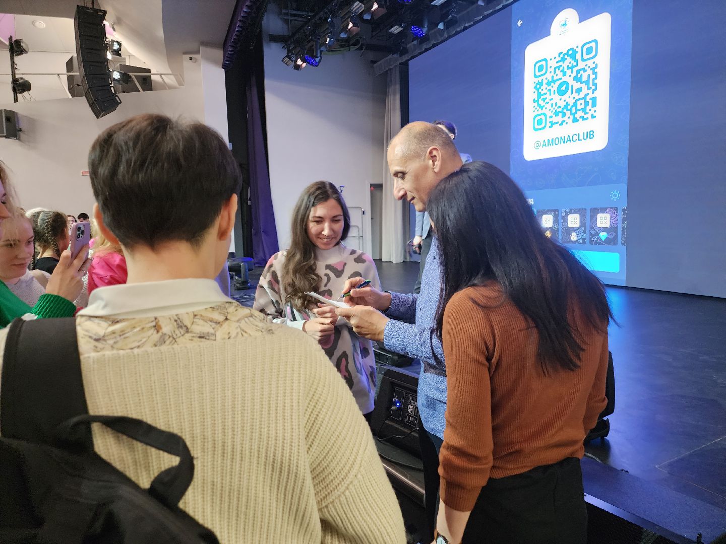 долгопрудный, технопарк, лекторий, гуманная педагогика, Паата Амонашвили, физтех-лицей,