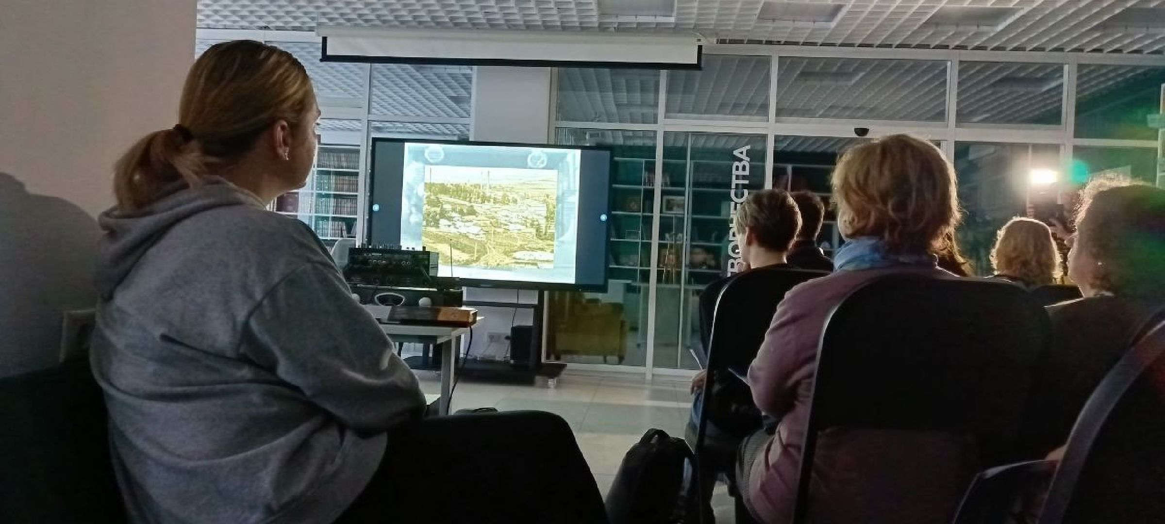 Дмитров, Проект Читай и смотри, Писатель Аркадий Зюзин,