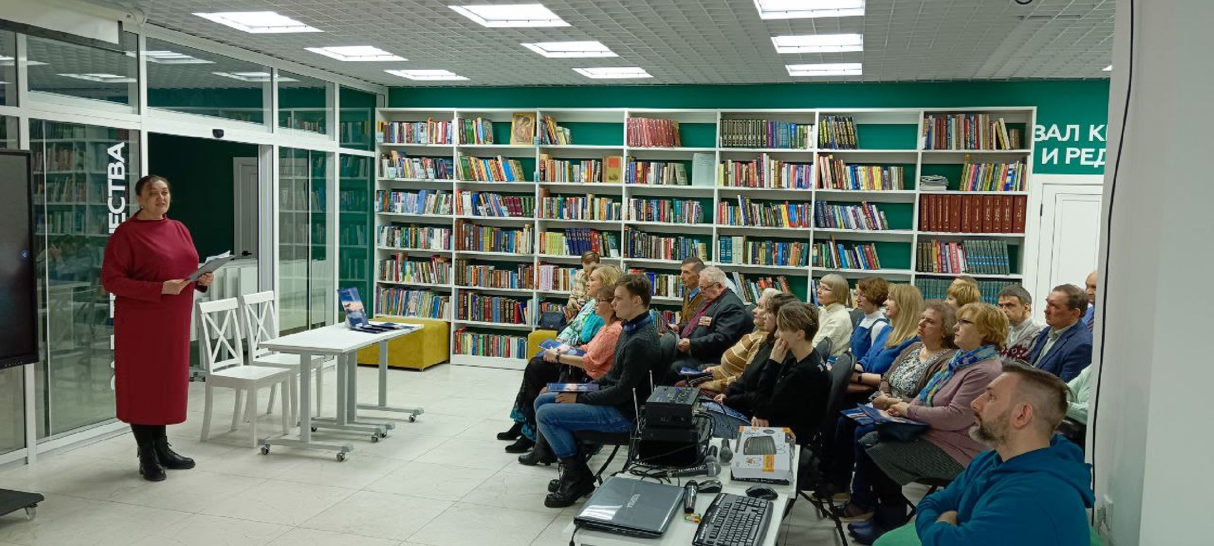 Дмитров, Проект Читай и смотри, Писатель Аркадий Зюзин,