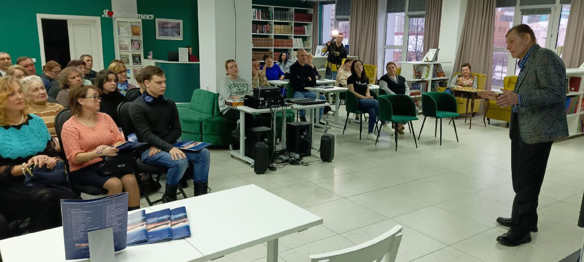 Дмитров, Проект Читай и смотри, Писатель Аркадий Зюзин,