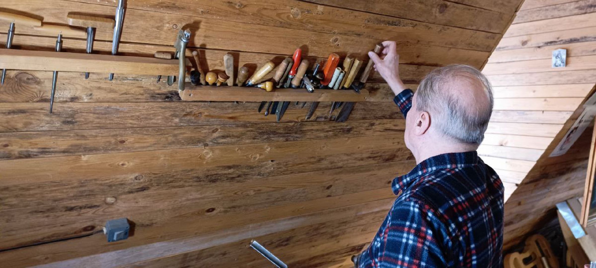 Дмитров, Деденево, Скрипичный мастер Андрей Зубенко,