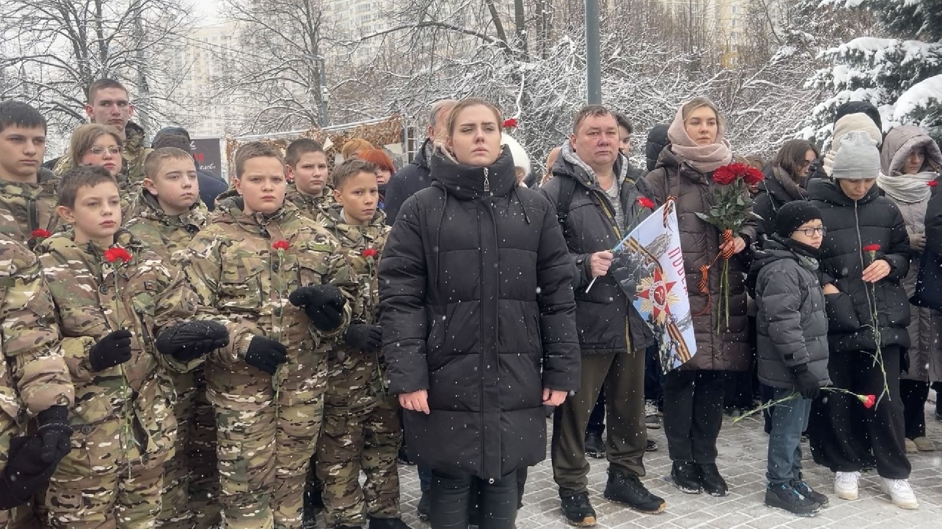 химки, общество, акция памяти, блокада ленинграда, блокадный хлеб, возложение цветов,