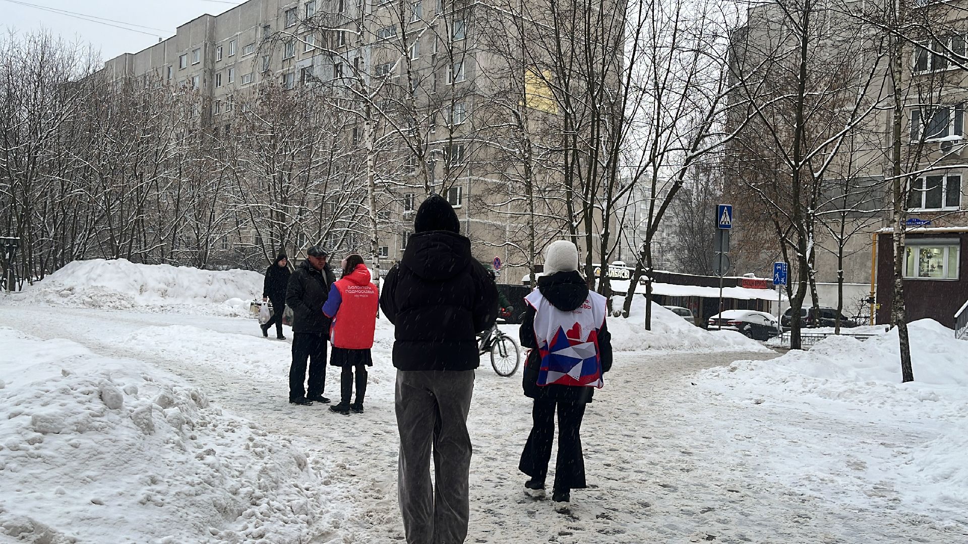 волонтер, волонтерское движение, блокада ленинграда, блокадный хлеб,