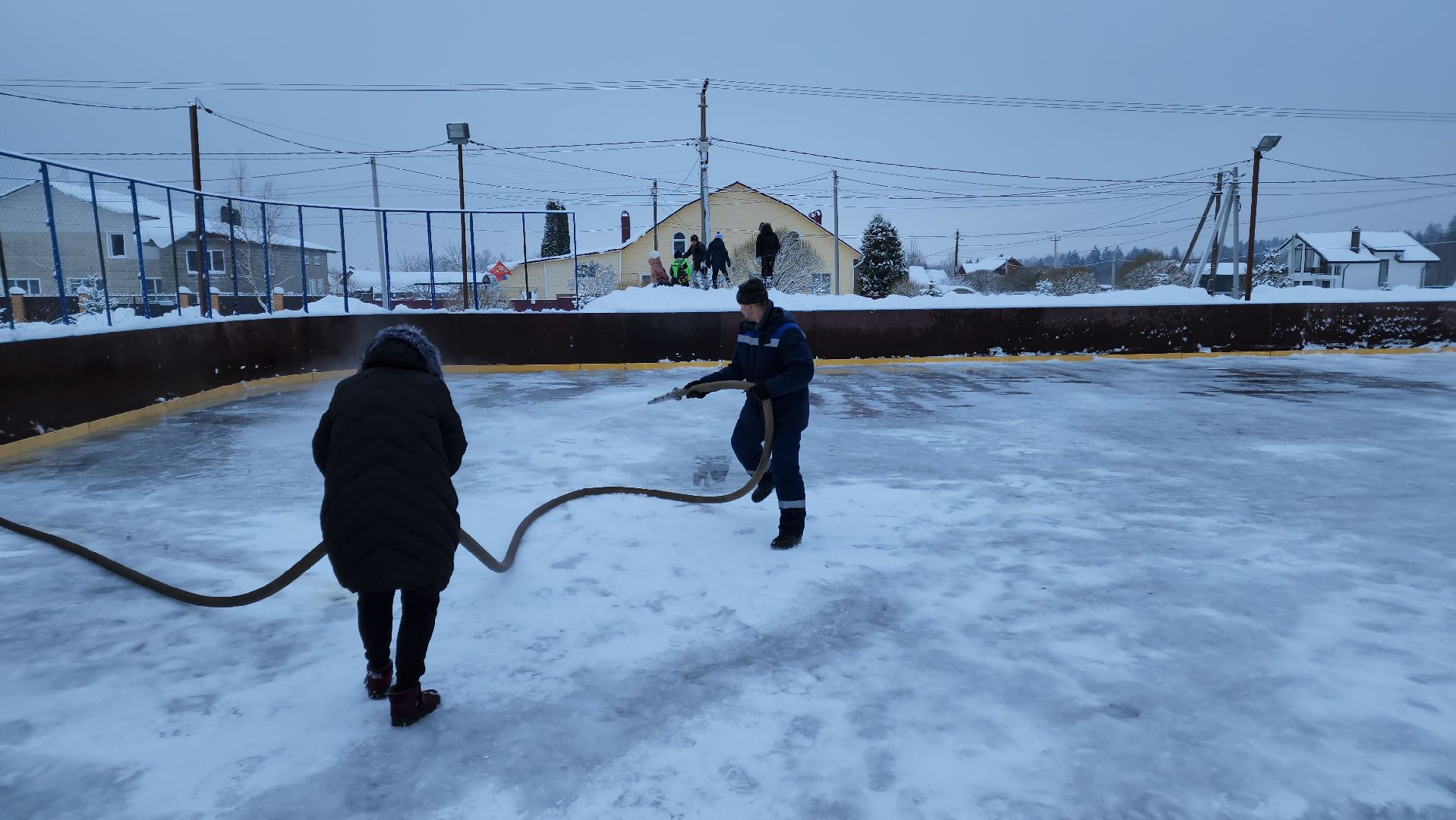 волоколамск, жкх, каток, деревня, зимней сезон, коньки,