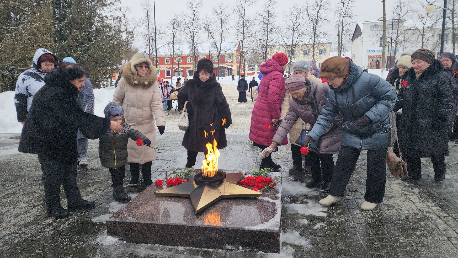 шатура, рошаль, блокада ленинграда, пайка хлеба, митинг, память,