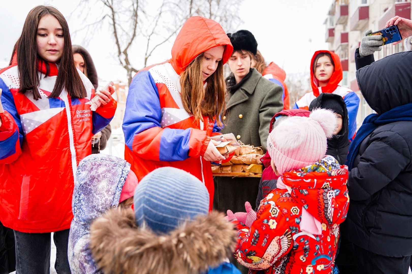 Шатура, День снятия блокады Ленинграда, блокадный хлеб, Митинг, день воинской славы,