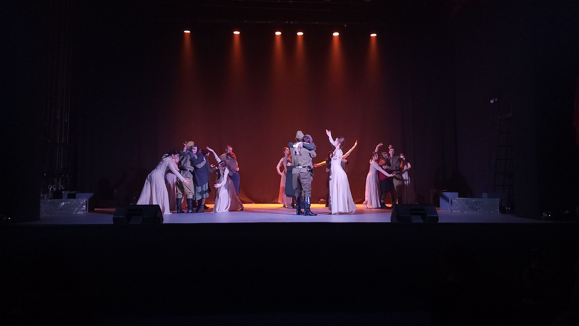 блокада Ленинграда, спектакль, искусство,