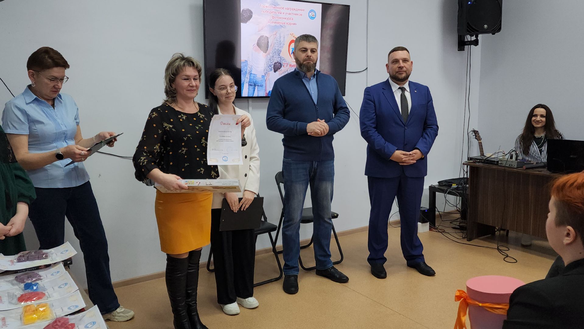 волоколамск, артисты, конкурс, библиотека, библиотекарь, семейные ценности, семьи,