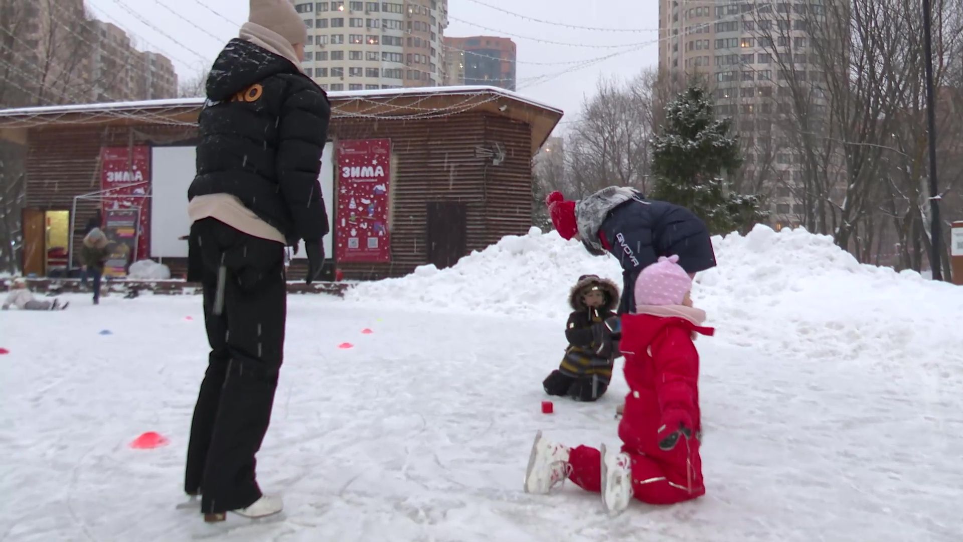 Реутов, парк, мастер-класс, хоккей, фигурное катание, коньки, клюшки,