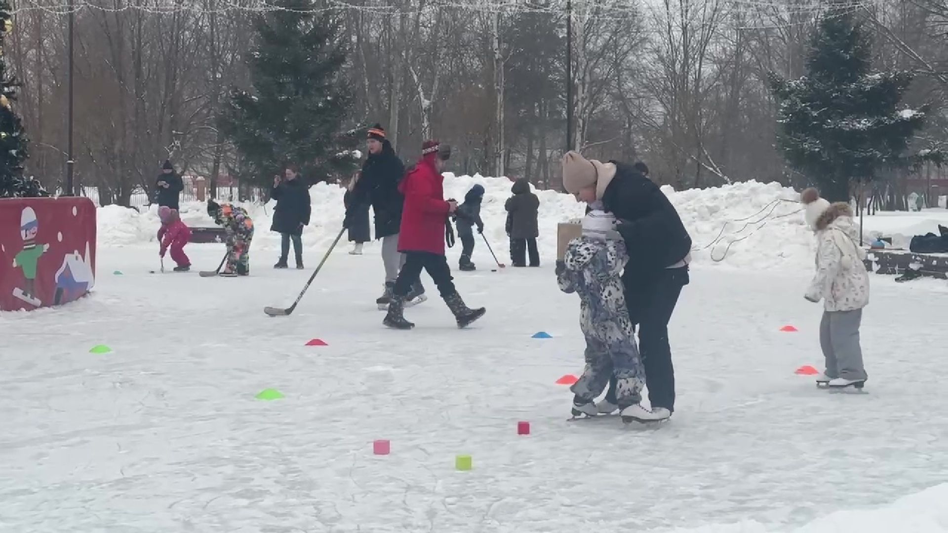 Реутов, парк, мастер-класс, хоккей, фигурное катание, коньки, клюшки,