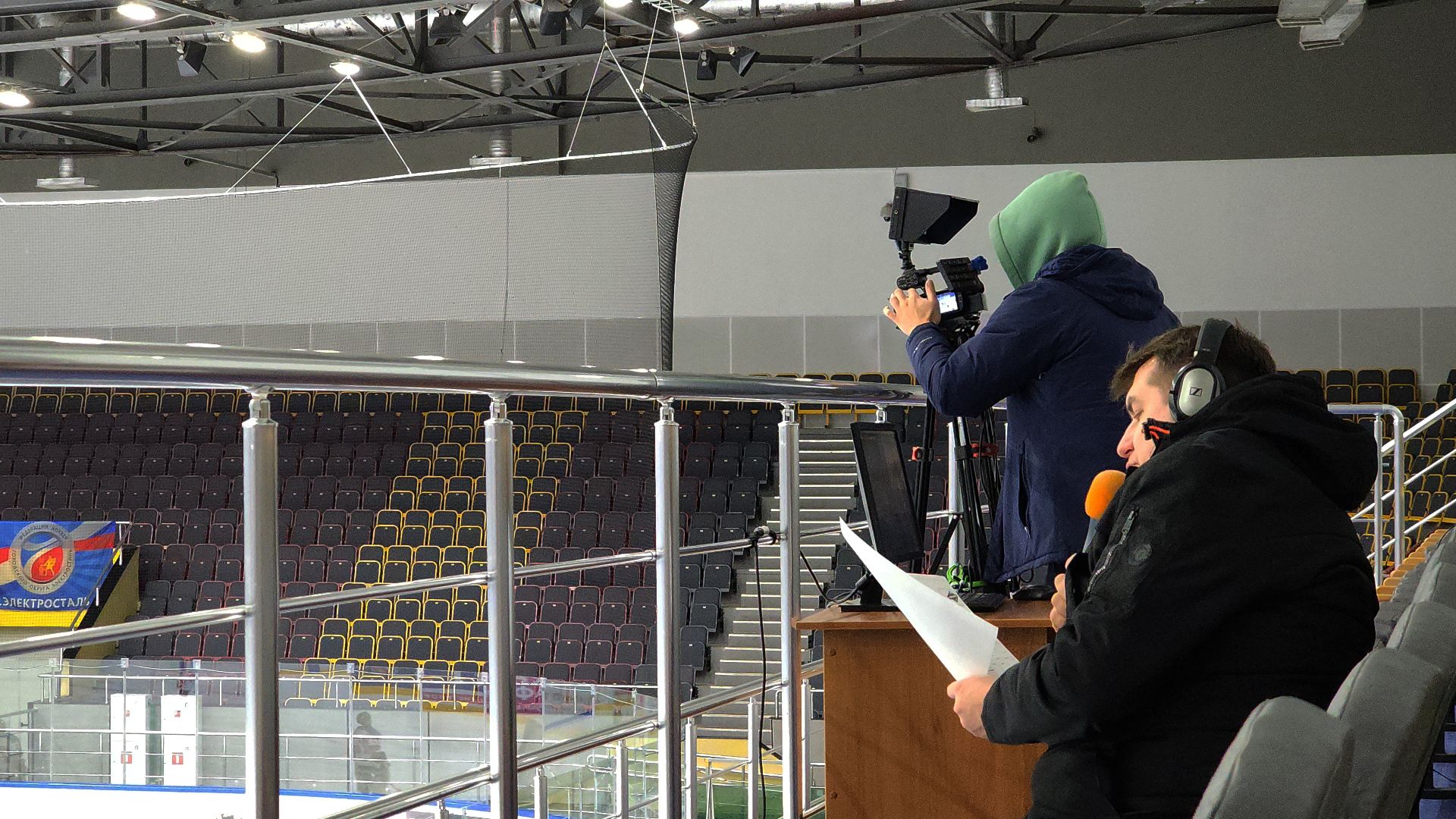 спорт, спорт подмосковья, первенство по хоккею, электросталь, электросталь спортивная, хоккей, хоккейная команда, хоккейный сезон, ледовая арена, ледовый дворец,