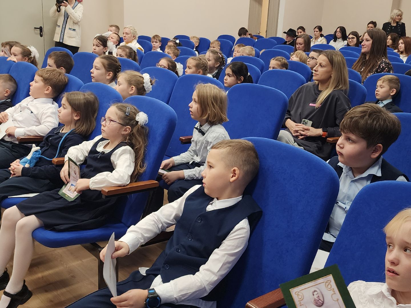 чехов, традиции,