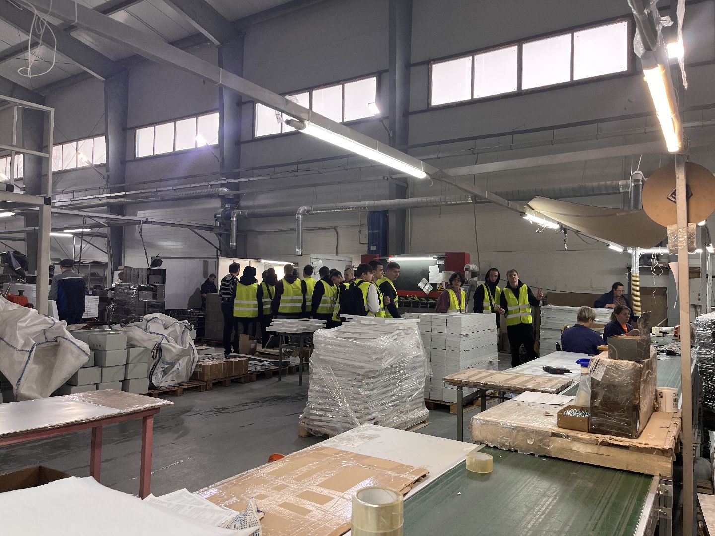 студенты, можайский техникум, завод, предприятие, экскурсии,