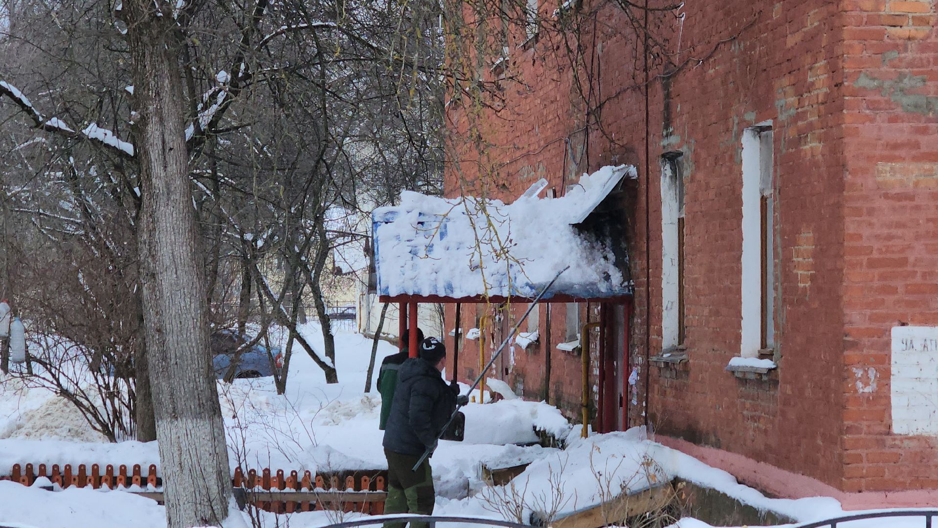 воскресенск, жкх, уборка снега, дворы, жители,