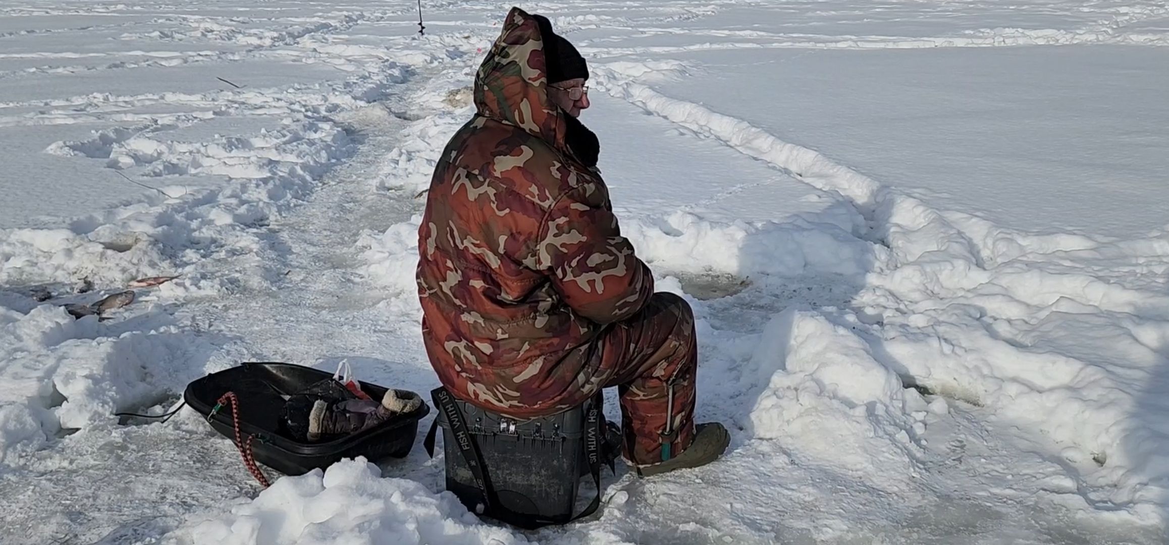 кашира, водно-спасательная станция, спасатели, судно на воздушной подушке, Ока, рыбаки, зимняя рыбалка, безопасность на льду,
