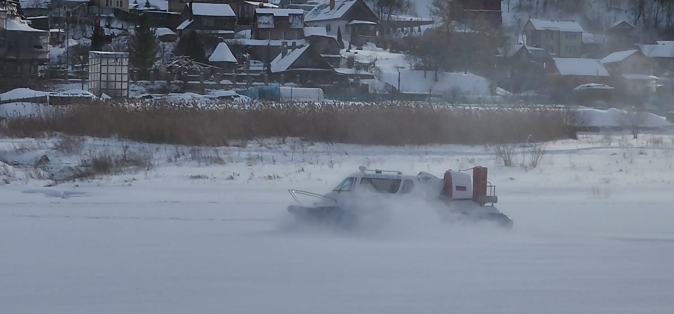 кашира, водно-спасательная станция, спасатели, судно на воздушной подушке, Ока, рыбаки, зимняя рыбалка, безопасность на льду,
