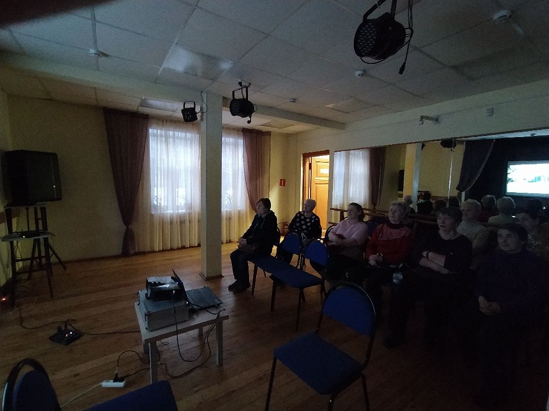 Киноистории, Том Сойер Фест Загорянский, театр