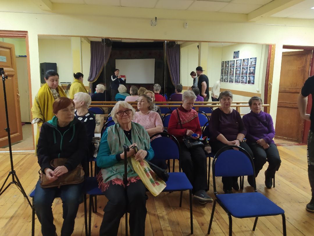 Киноистории, Том Сойер Фест Загорянский, театр