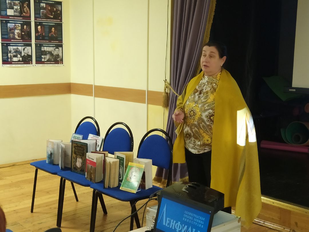 Киноистории, Том Сойер Фест Загорянский, театр