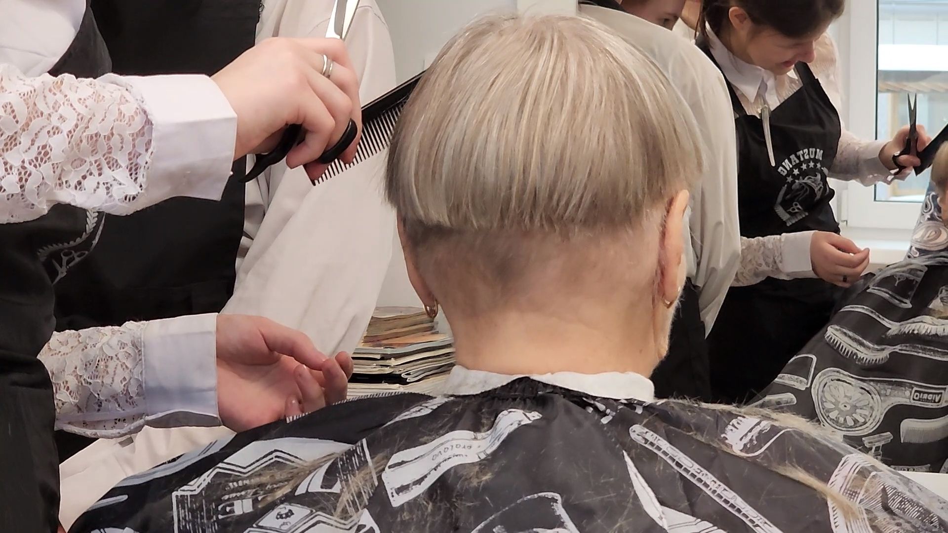 Одинцово, школа интернат имени фурагиной, парикмахер,