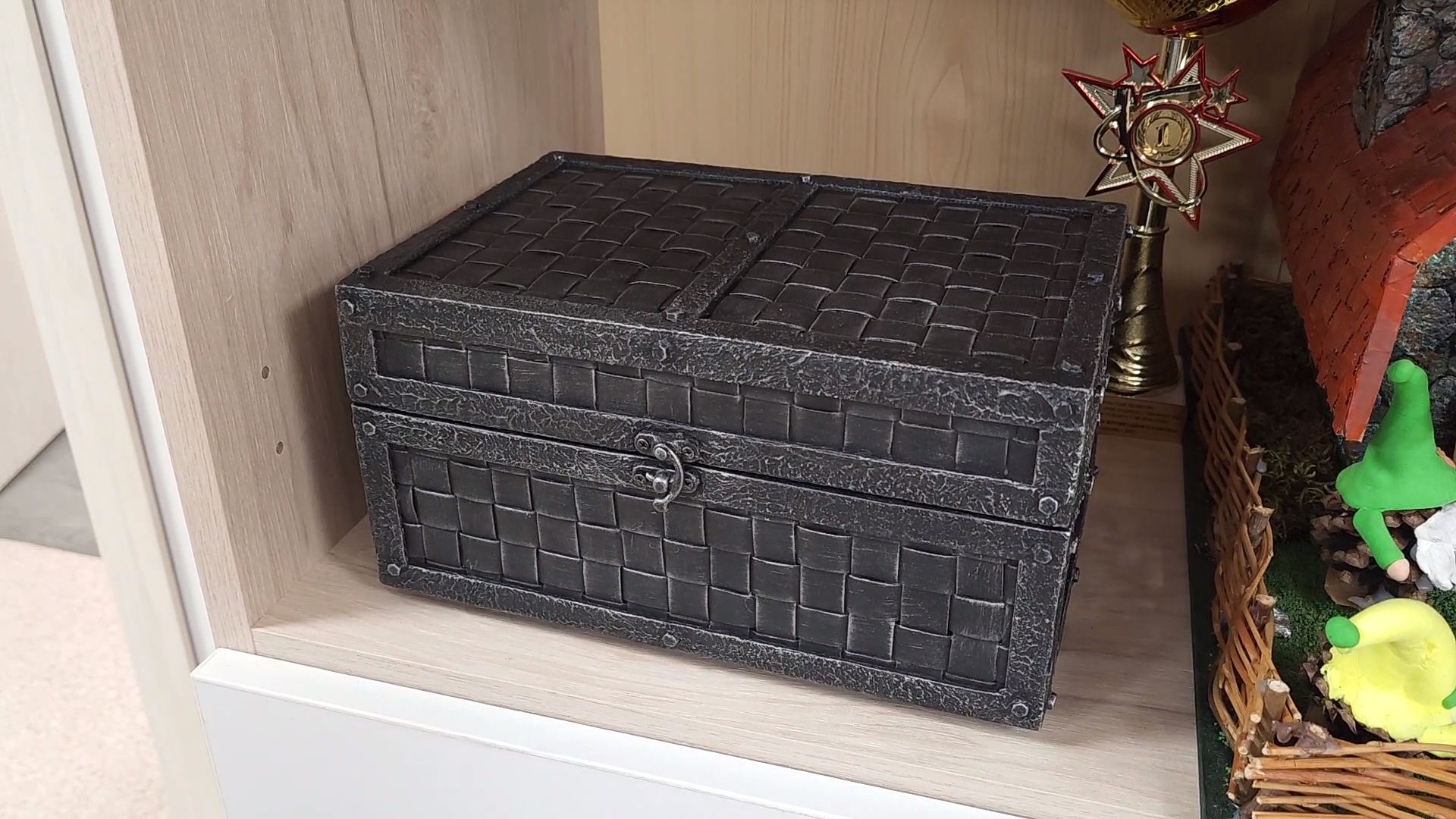 Одинцово, школа интернат имени фурагиной, картон, мастерская,