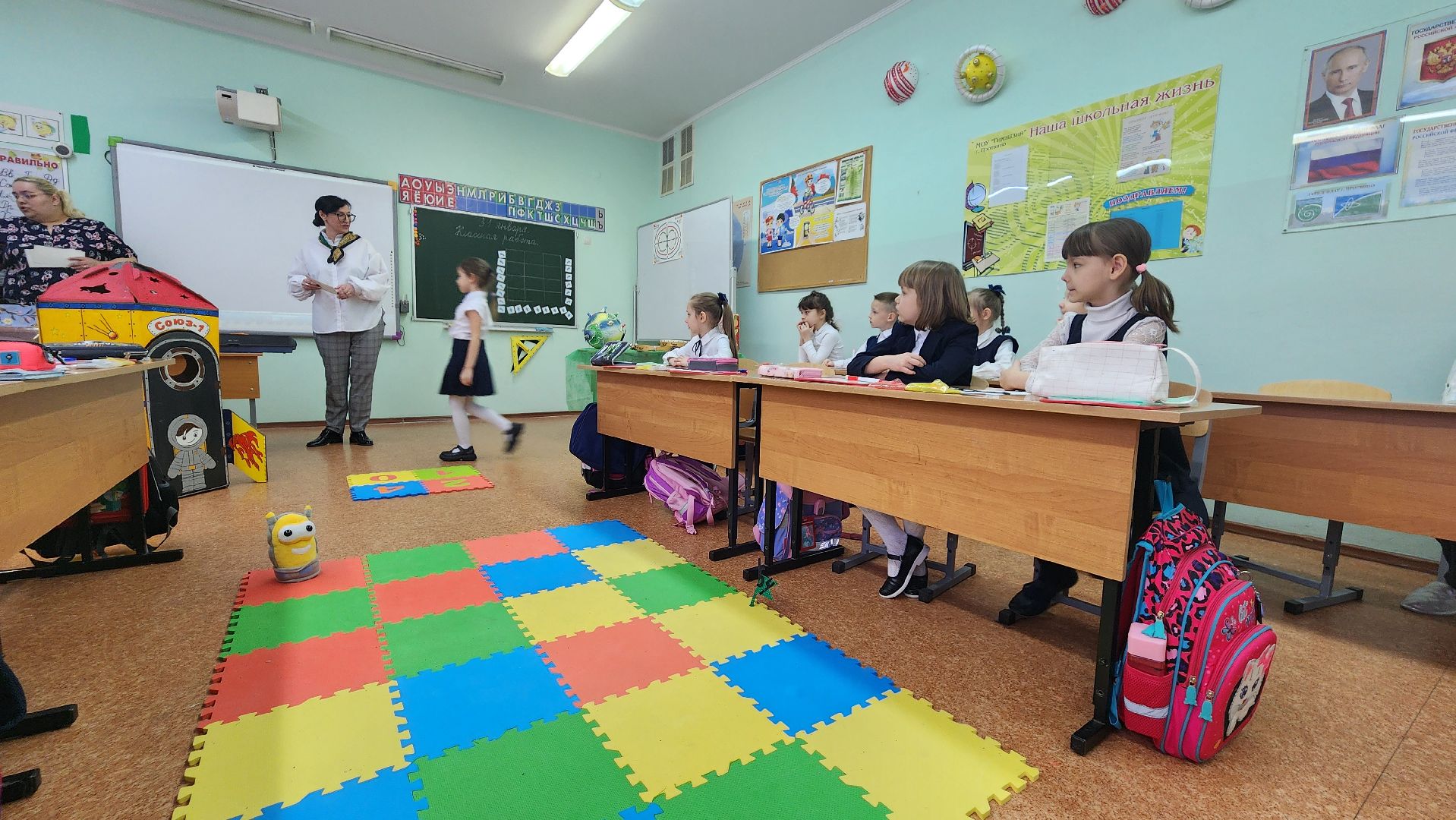 младшие классы, интеллектуальная лаборатория, гимназия, семинар, образование,