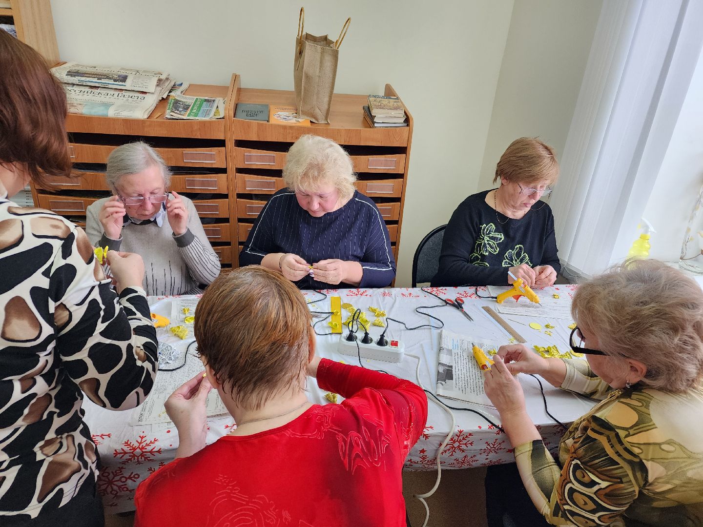 волоколамск, активное долголетие, долголеты, мастер класс, библиотека,