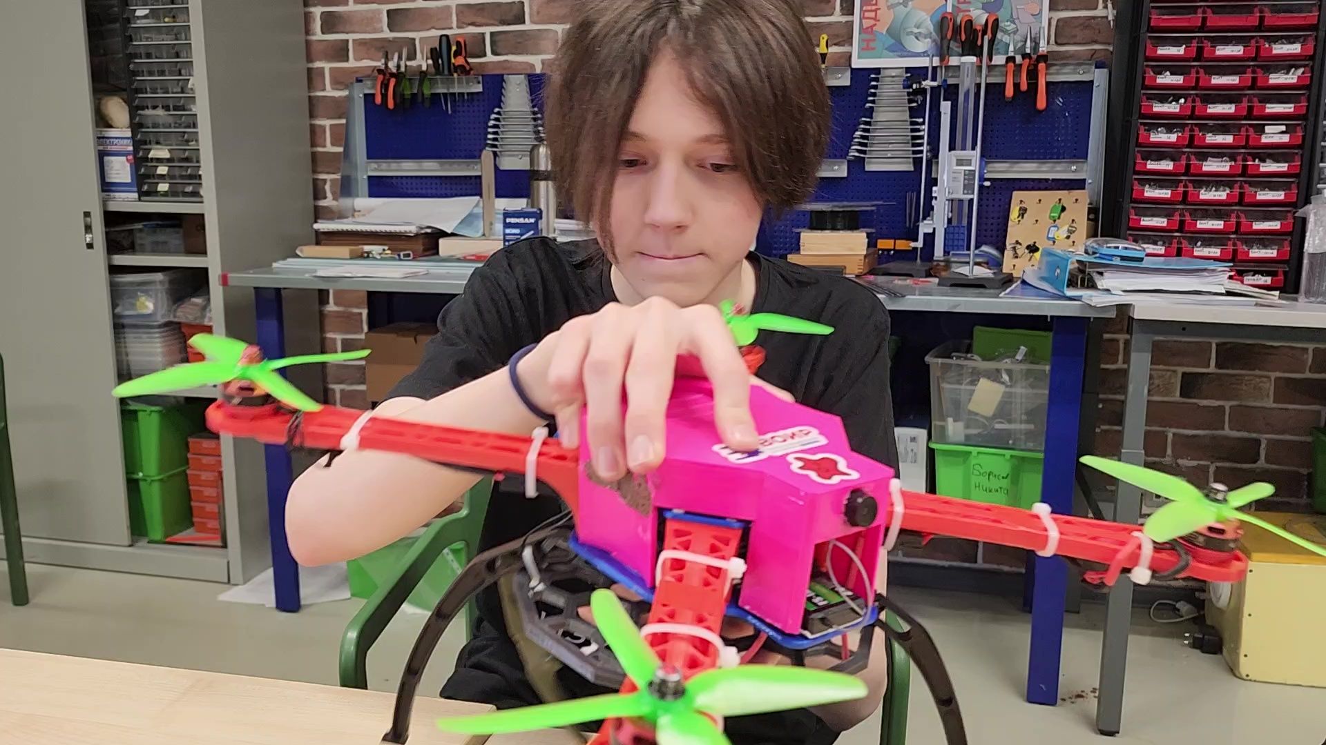 Реутов, изообретариум, дети, изобретения, образование, видео с коптера, поиск людей,