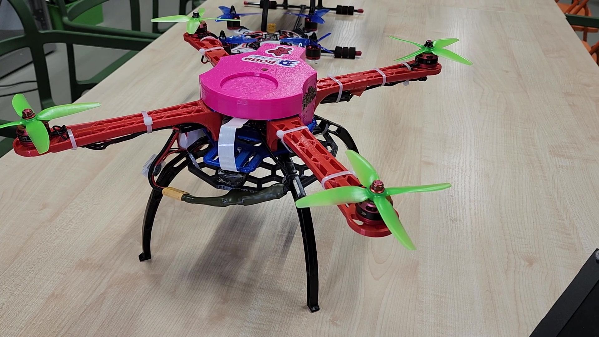 Реутов, изообретариум, дети, изобретения, образование, видео с коптера, поиск людей,