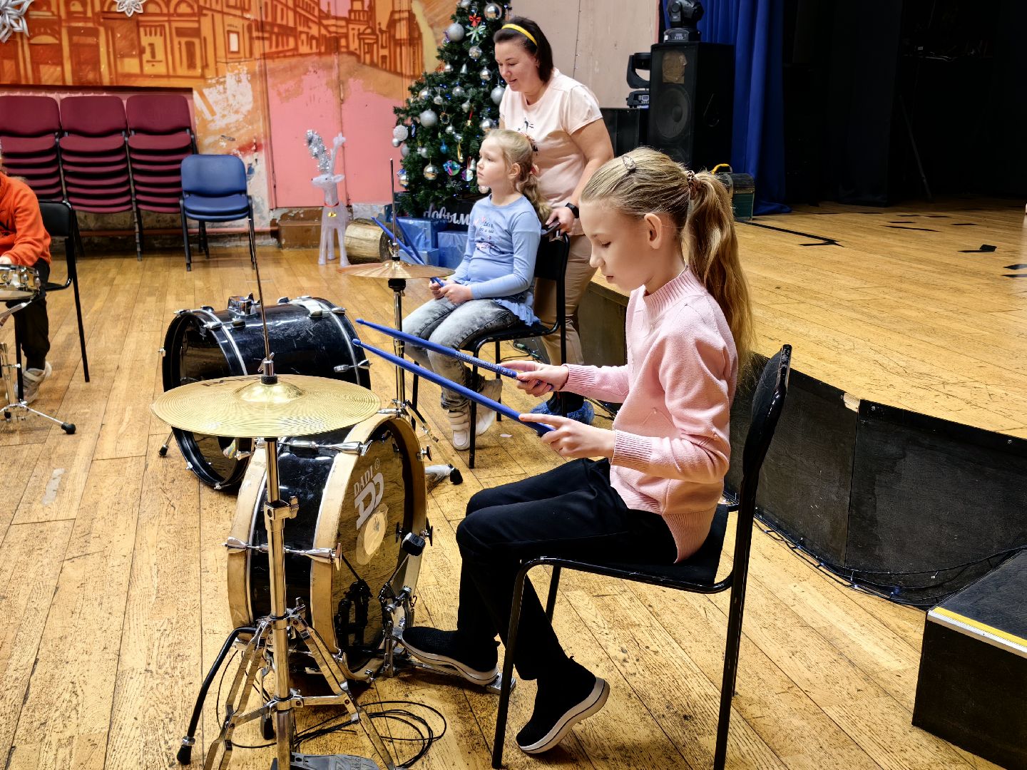 игра на барабанах, мастер-класс, дети с ОВЗ, музыка, ритмы,