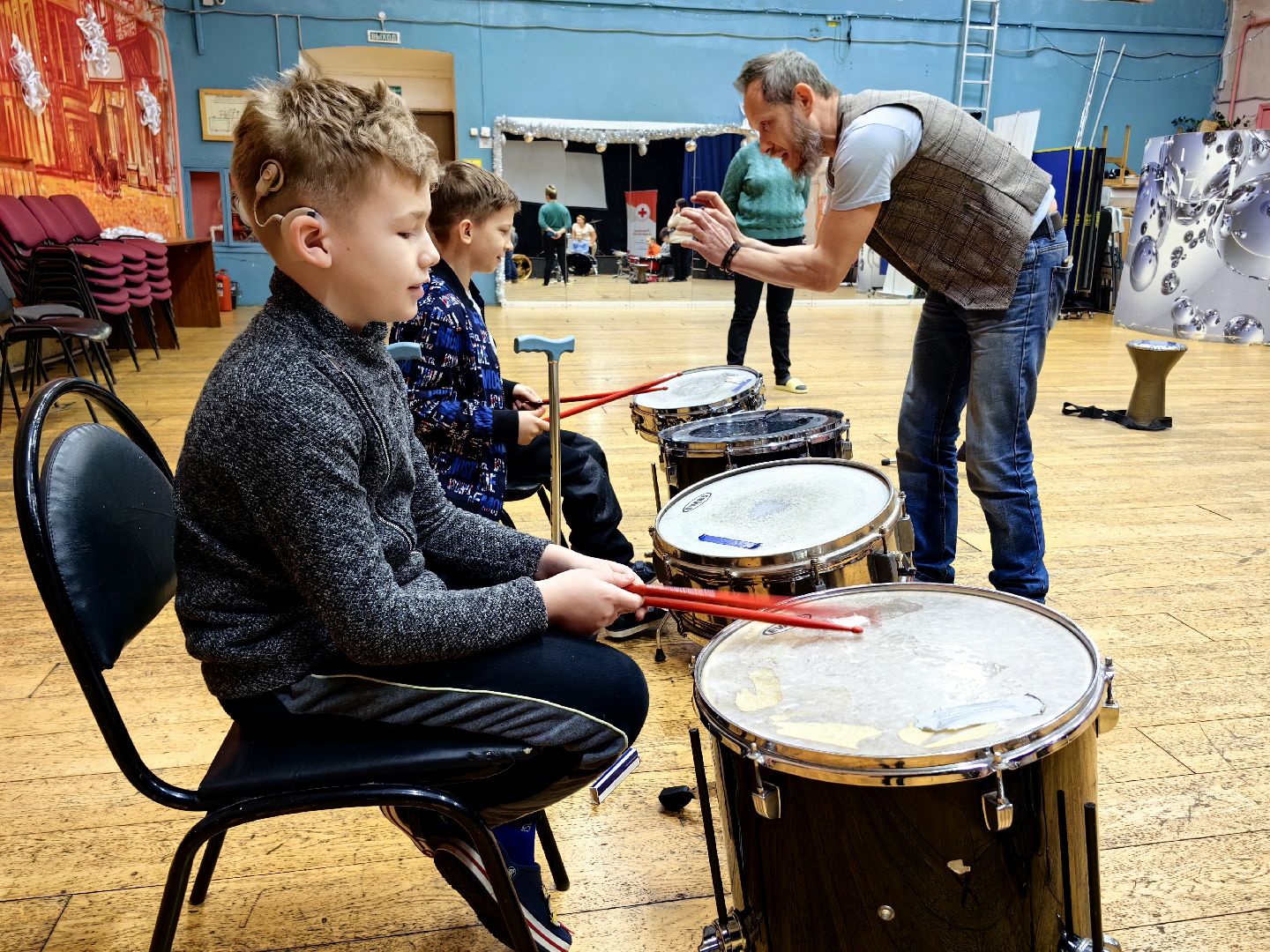 игра на барабанах, мастер-класс, дети с ОВЗ, музыка, ритмы,