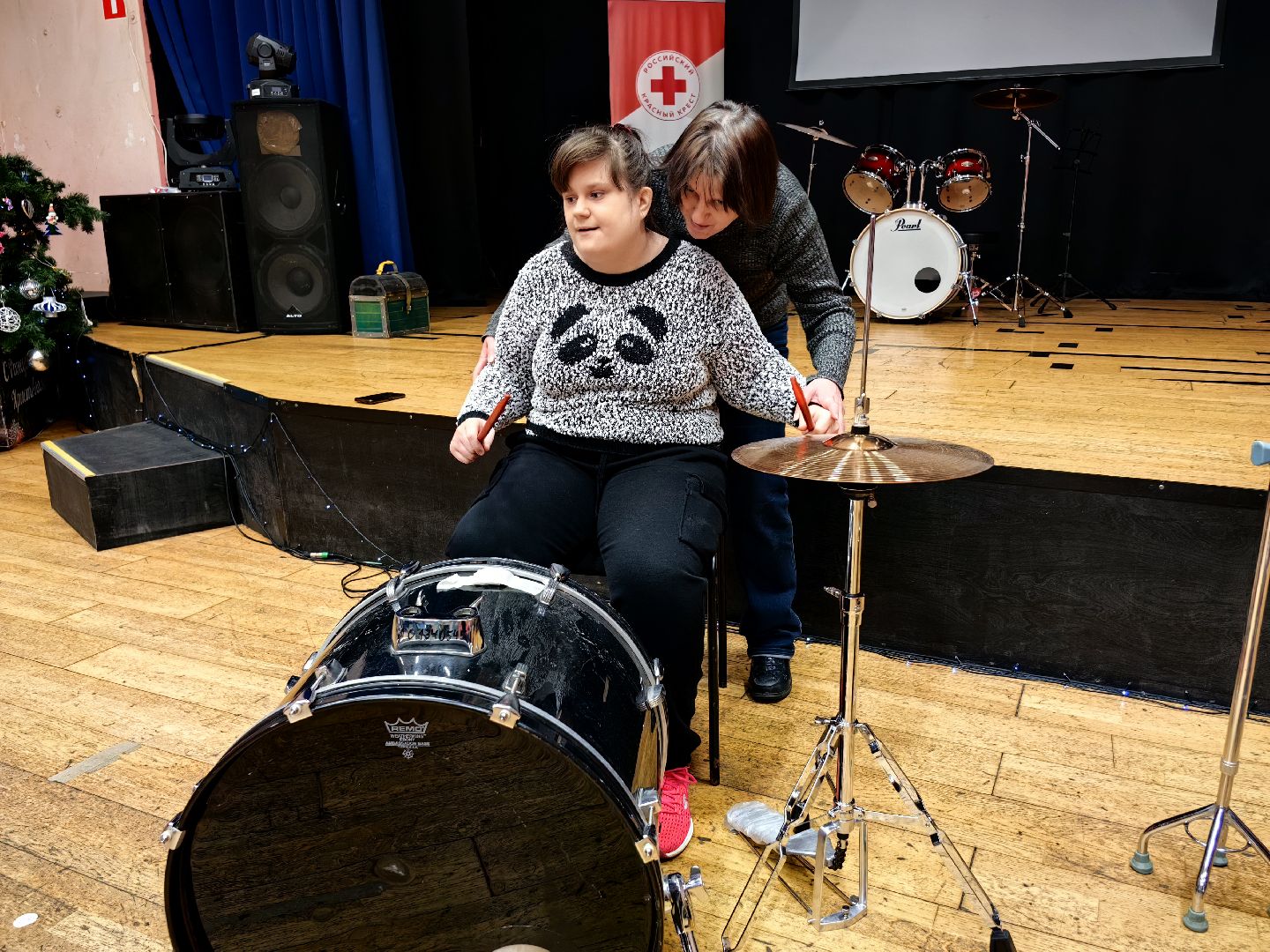игра на барабанах, мастер-класс, дети с ОВЗ, музыка, ритмы,