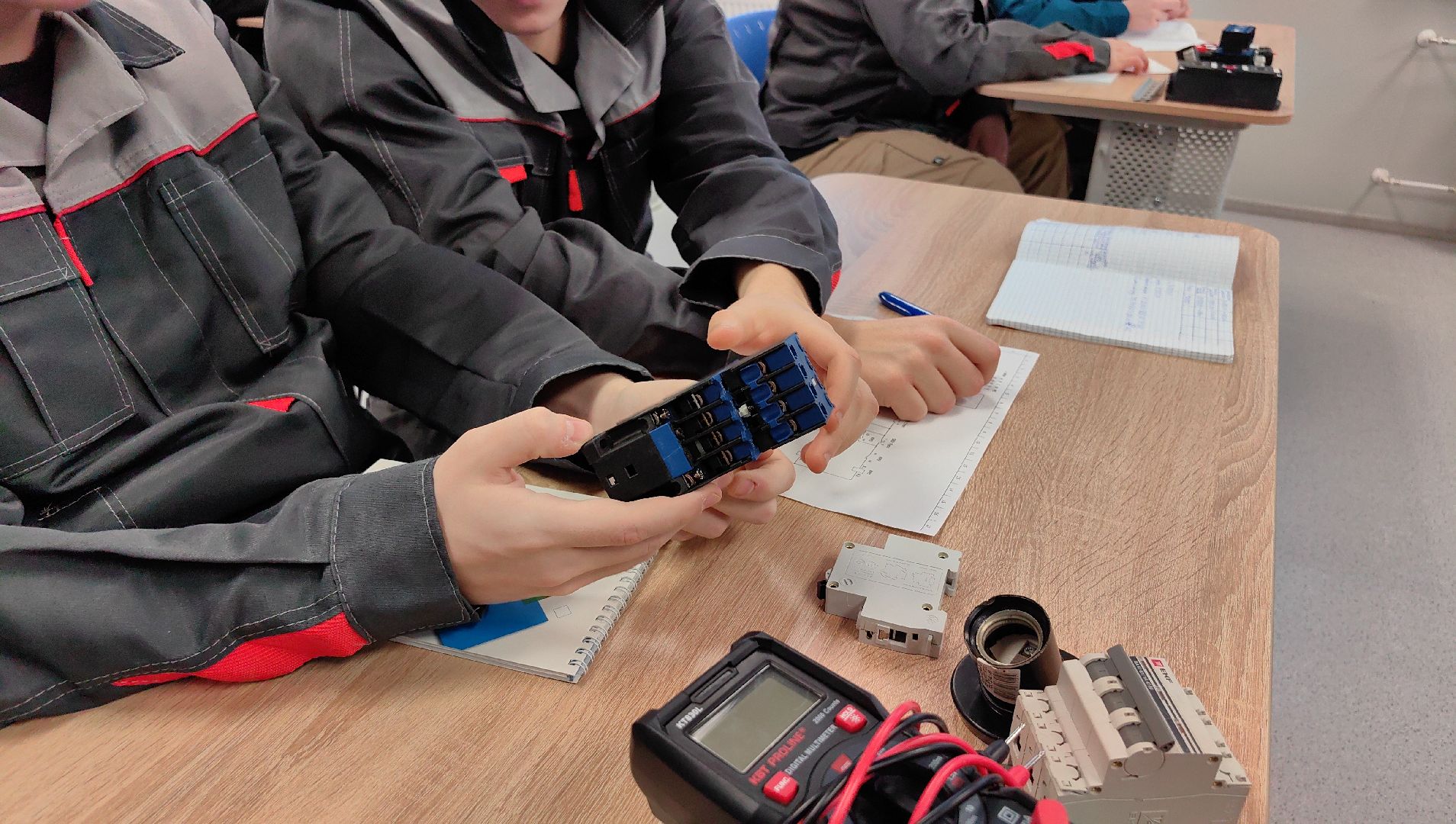 колледж, капремонт, Профессионалитет, лаборатории,