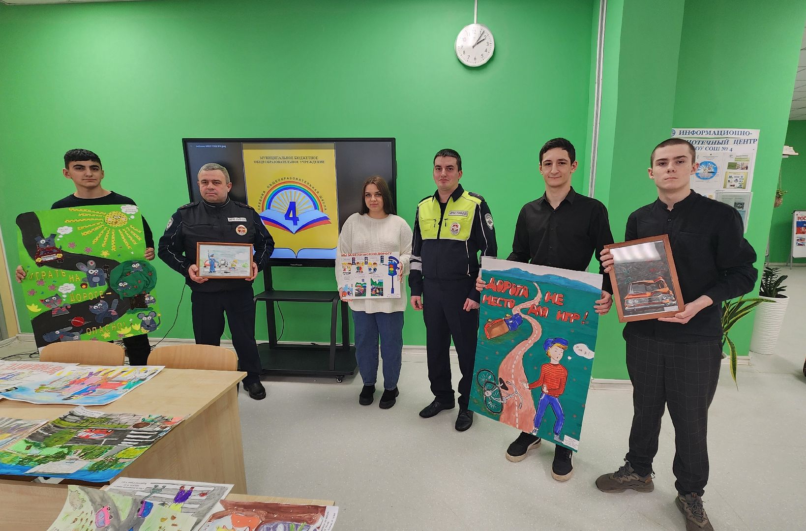 Солнечногорск, общество, рисунки, ГАИ, Безопасное движение,