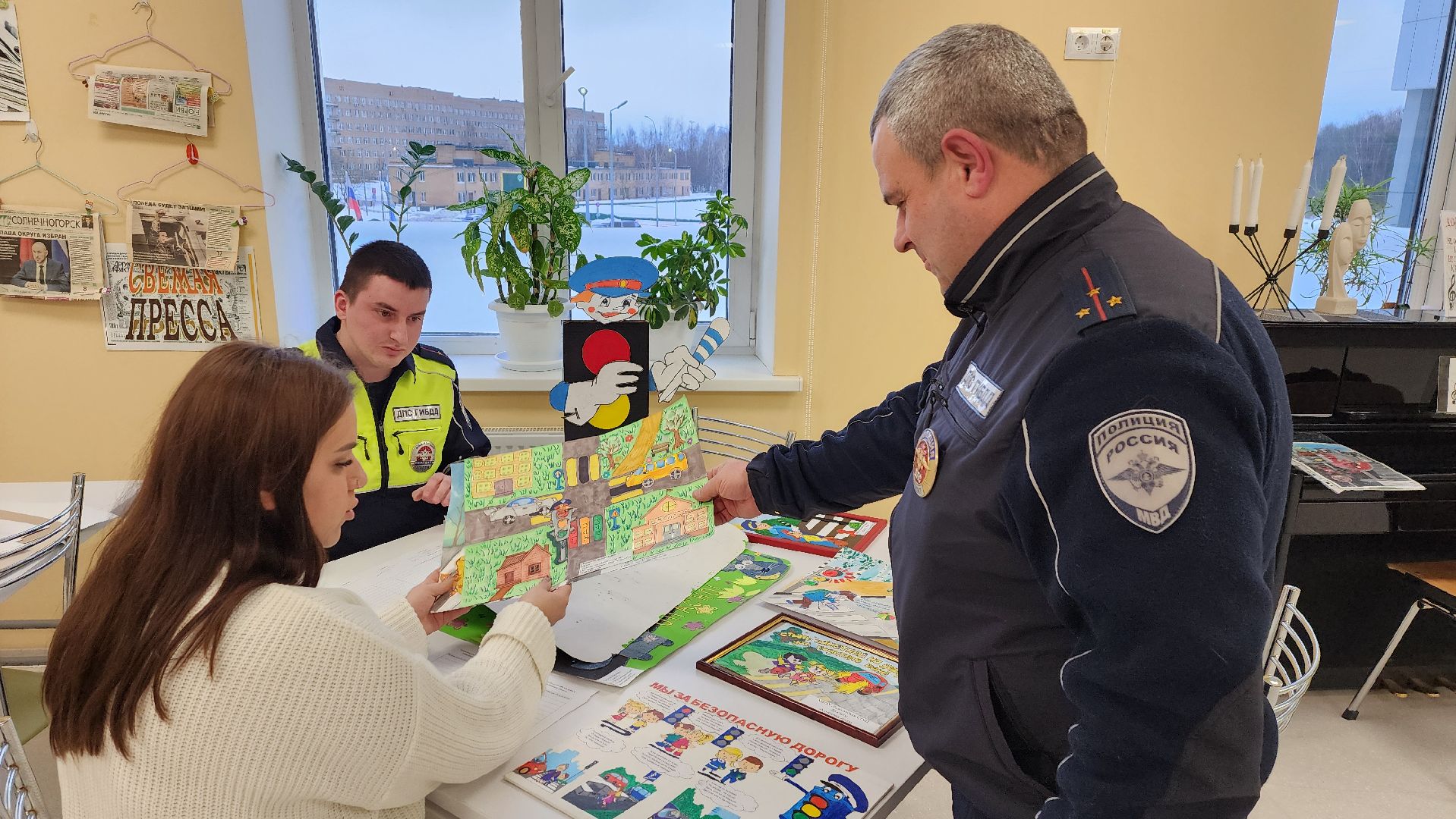 Солнечногорск, общество, рисунки, ГАИ, Безопасное движение,