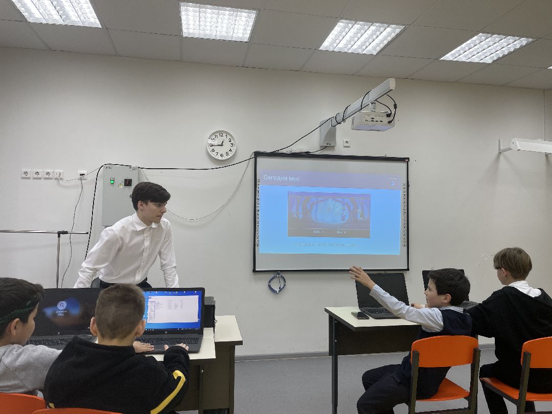 Техношкола, преподаватель