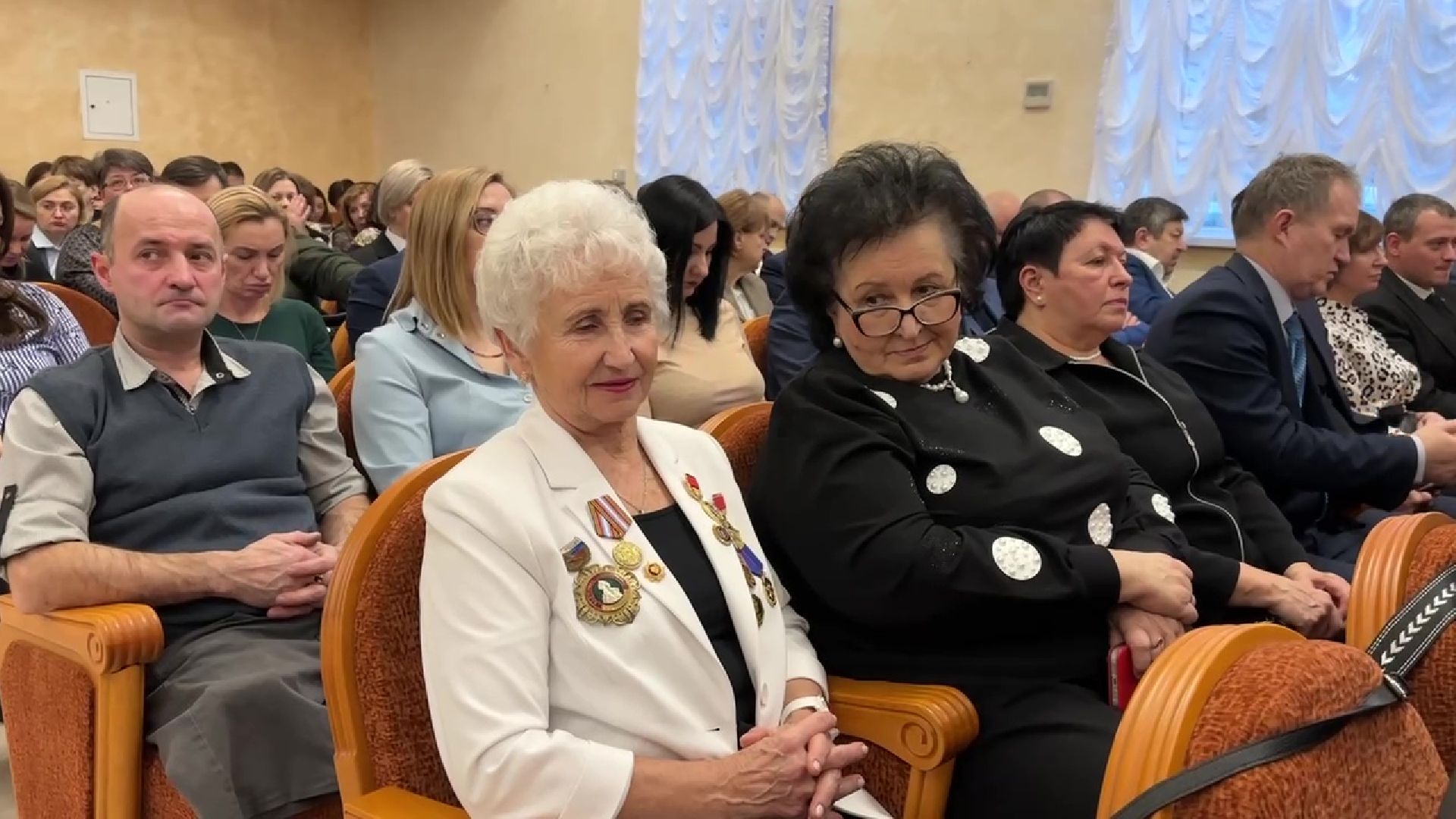 Реутов, глава города, инаугурация, клятва, Московская область, Конституция,Филипп Науменко,