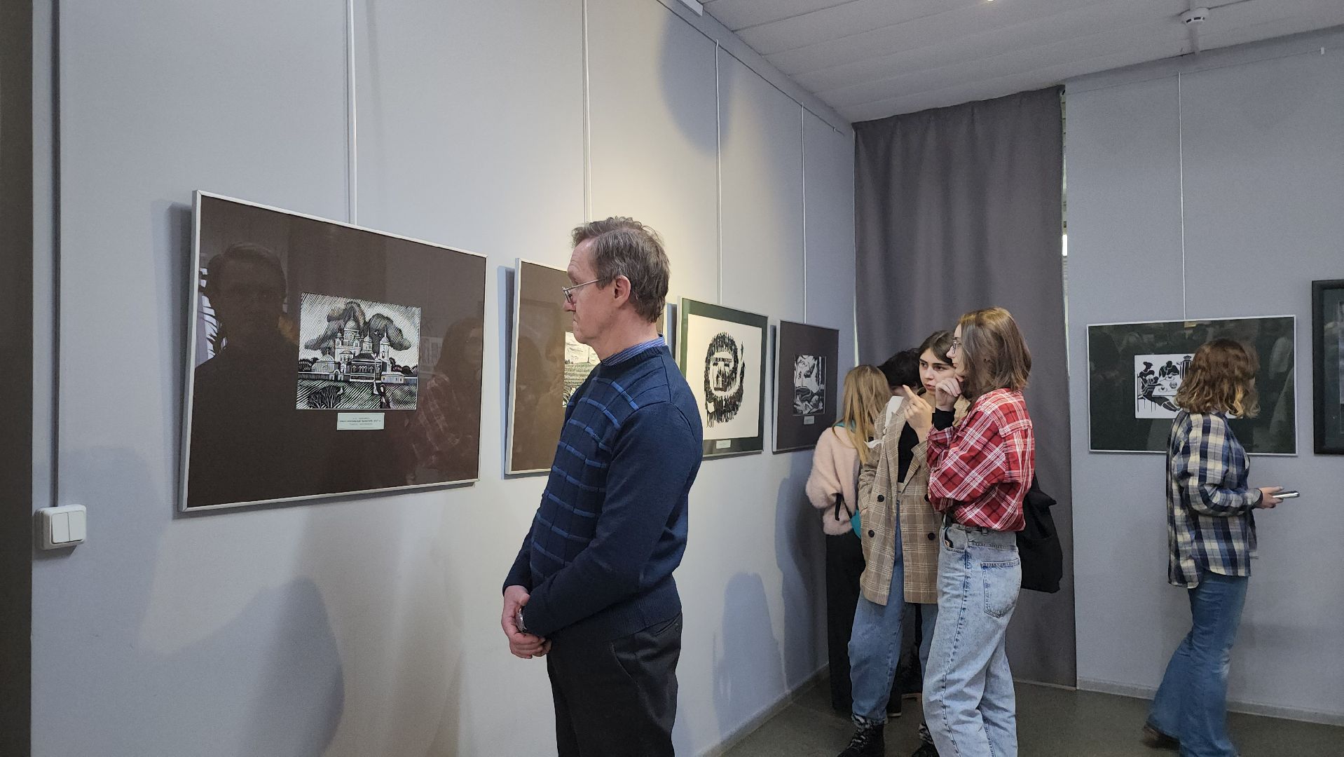 Серпухов, Подмосковье, МВЦ, выставка, Герасимов, студенты,