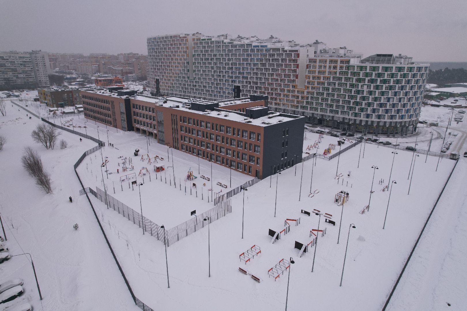 видео с коптера, королёв, школа,