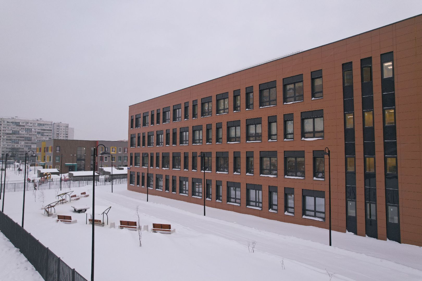 видео с коптера, королёв, школа,