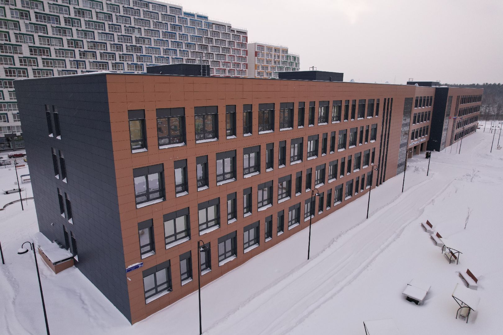 видео с коптера, королёв, школа,