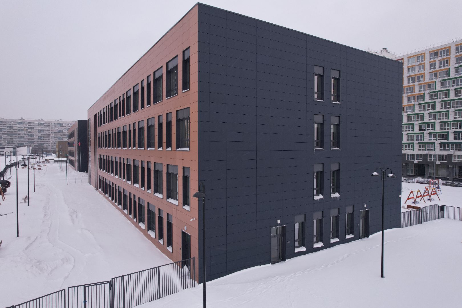 видео с коптера, королёв, школа,