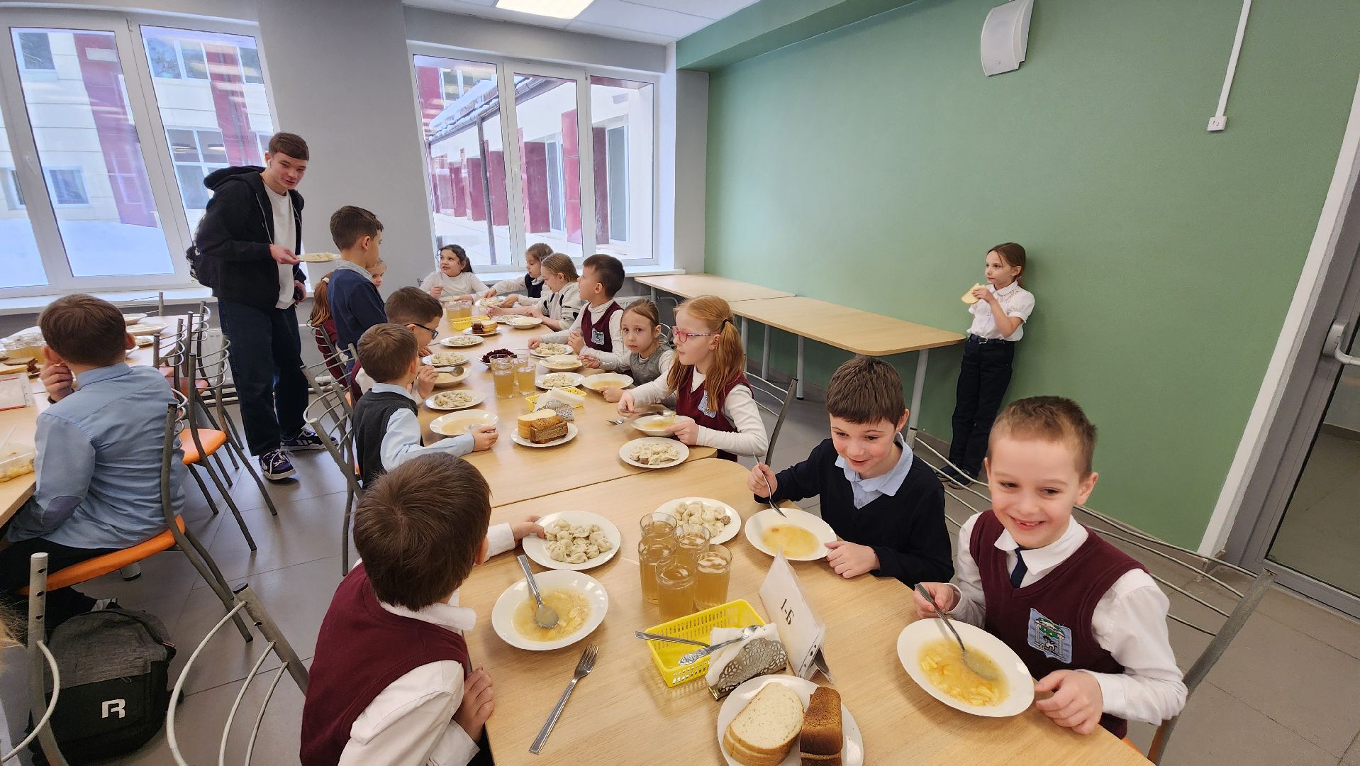 питание в школе, пищеблок, протвино, лицей, дети,