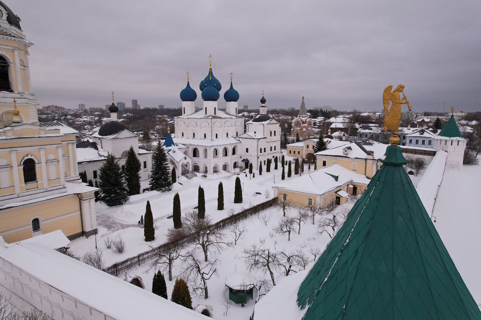 видео с коптера, монастырь, серпухов,