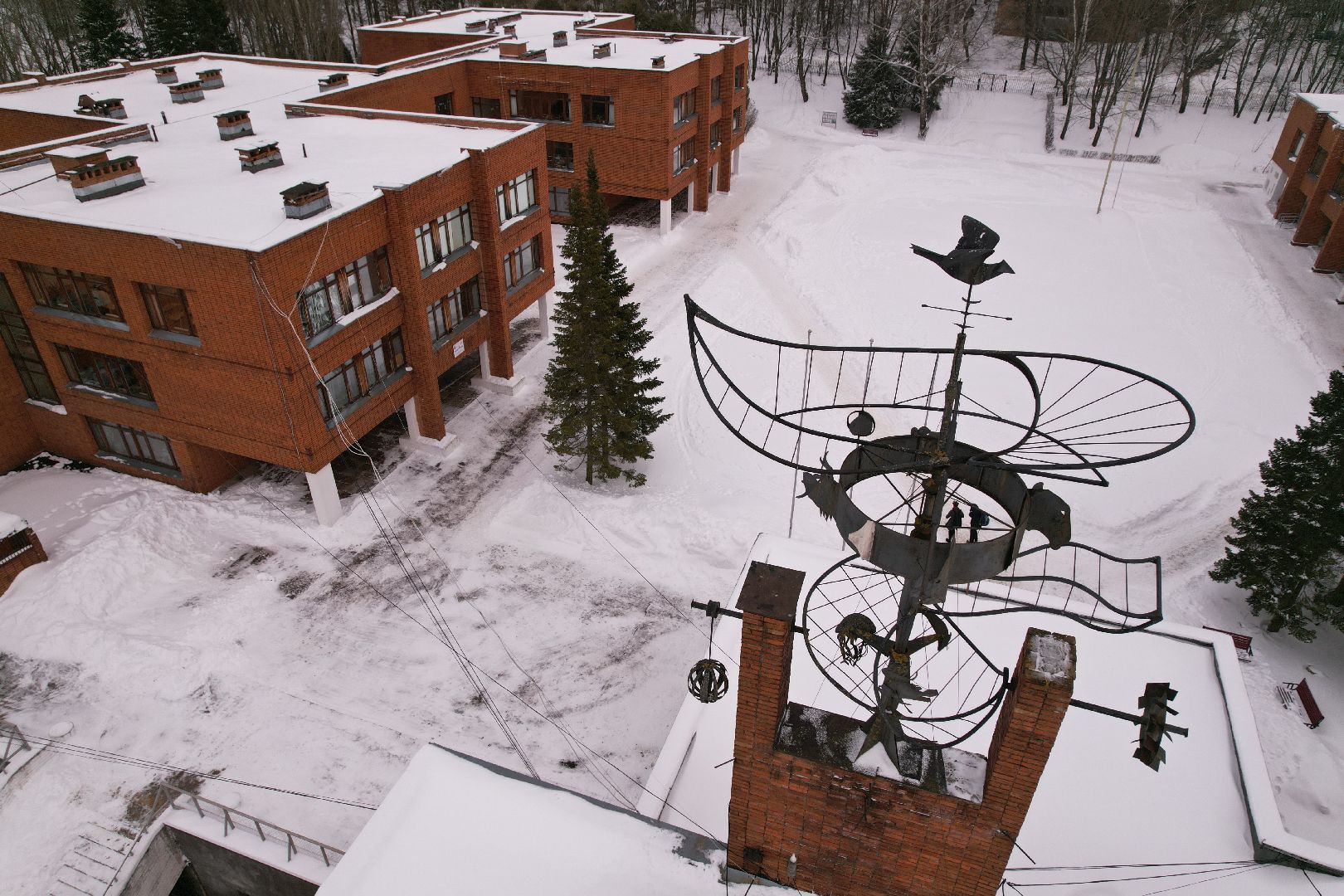 пущино, гимназия, видео с коптера,