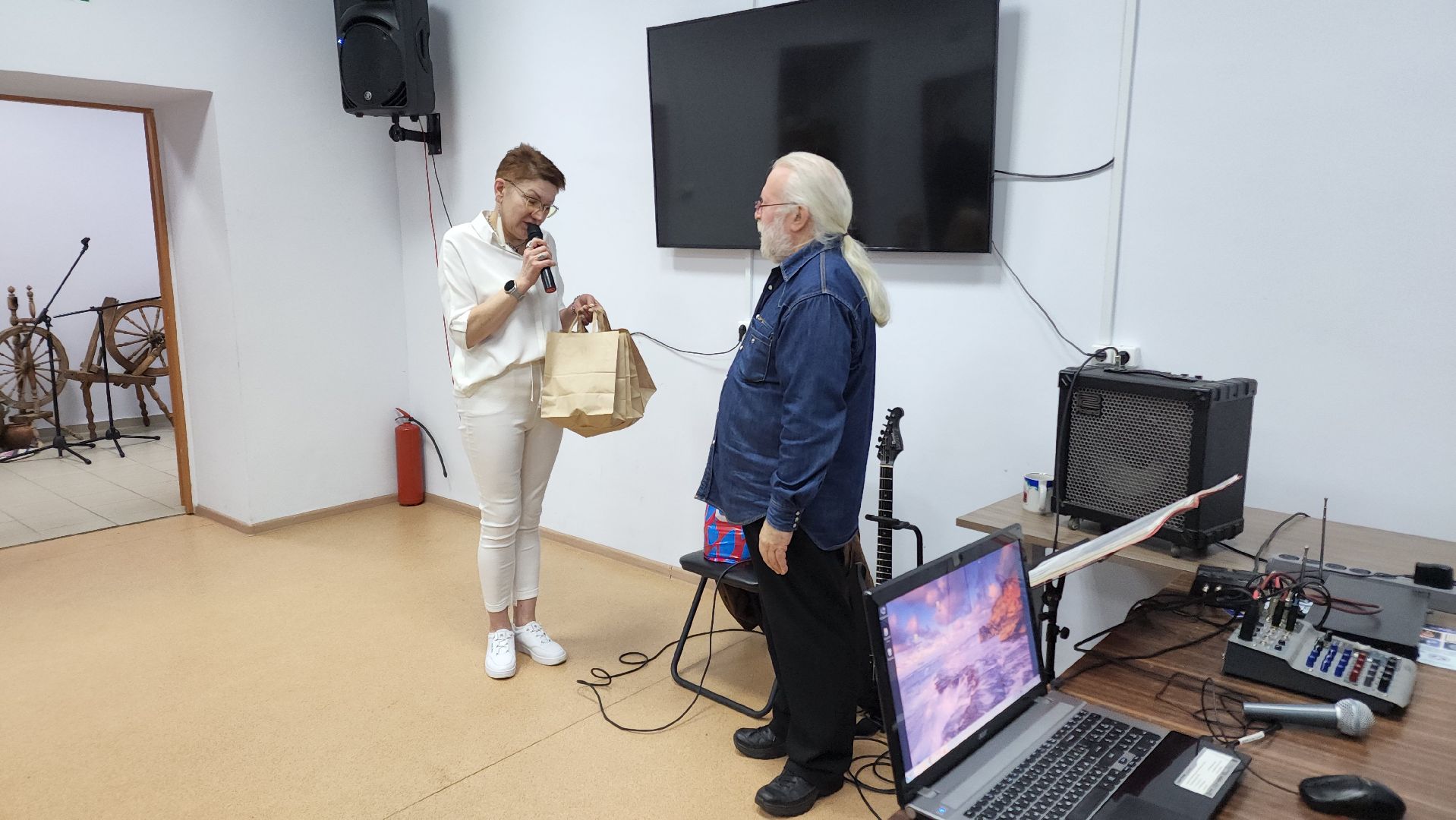 Волоколамск, живая музыка, песняры,