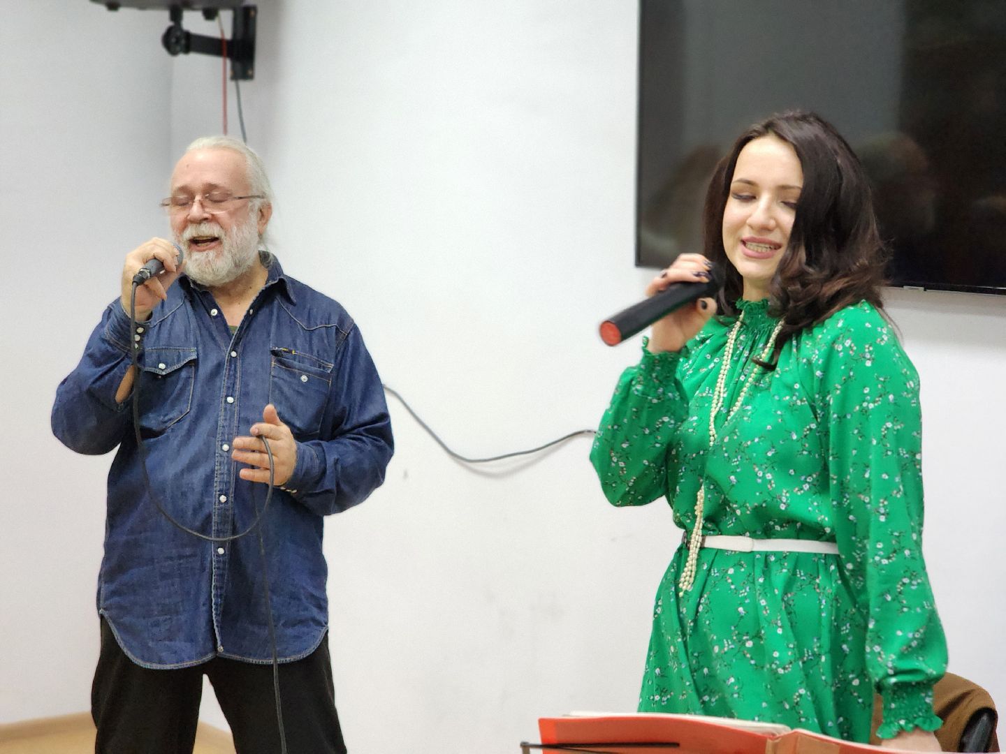 Волоколамск, живая музыка, песняры,