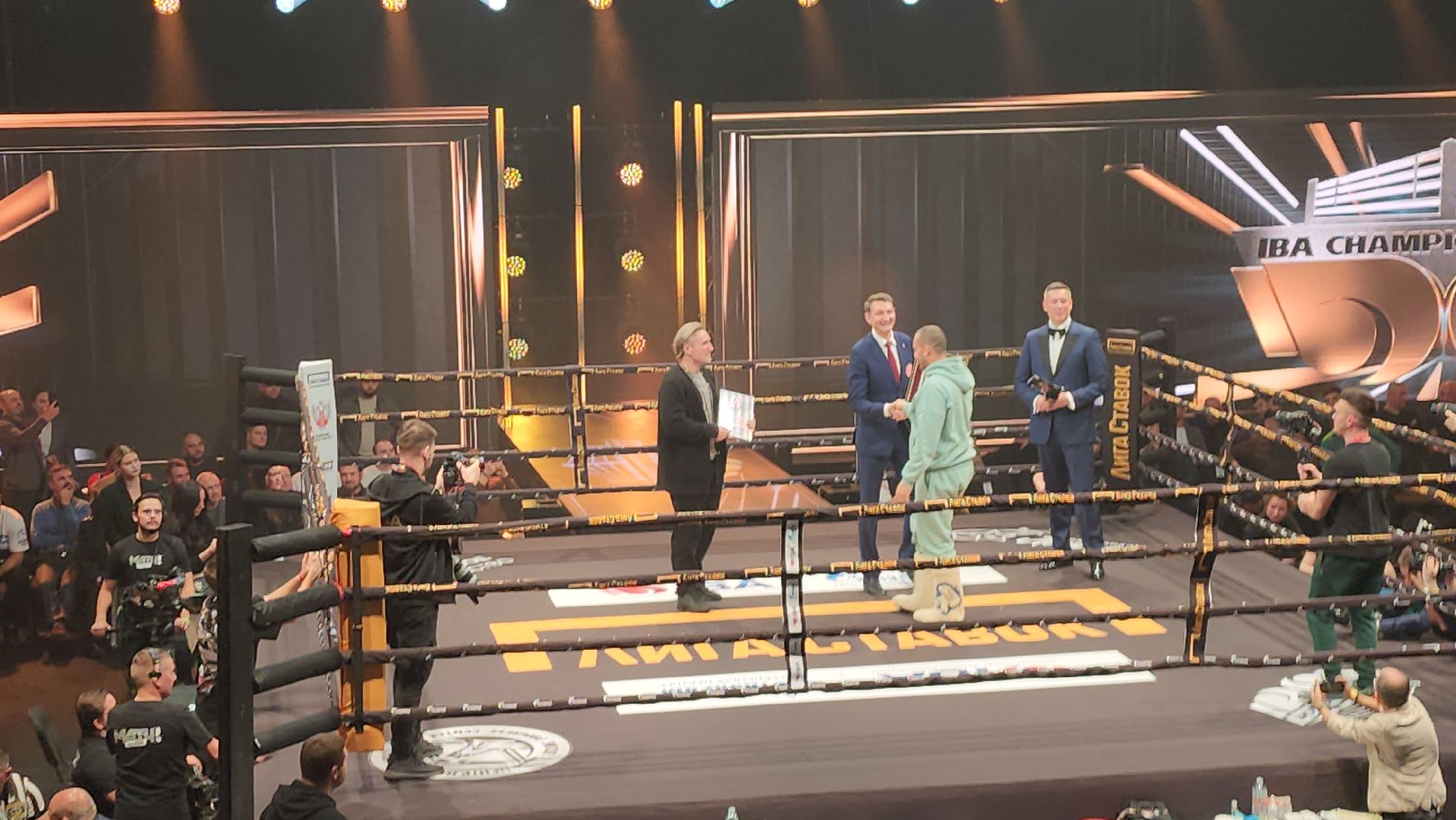 Серпухов, подмосковье, кремлев, книга рекордов россии, бокс,